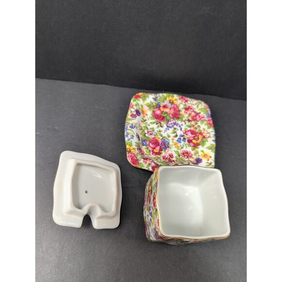 Royal Cotswolds Summertime chintz jam/jelly pot and lid with an underplate. - Picture 3 of 10